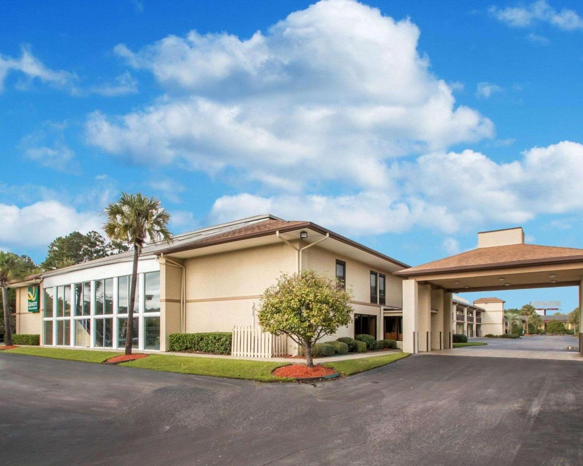 Quality Inn & Suites Ridgeland Exterior foto